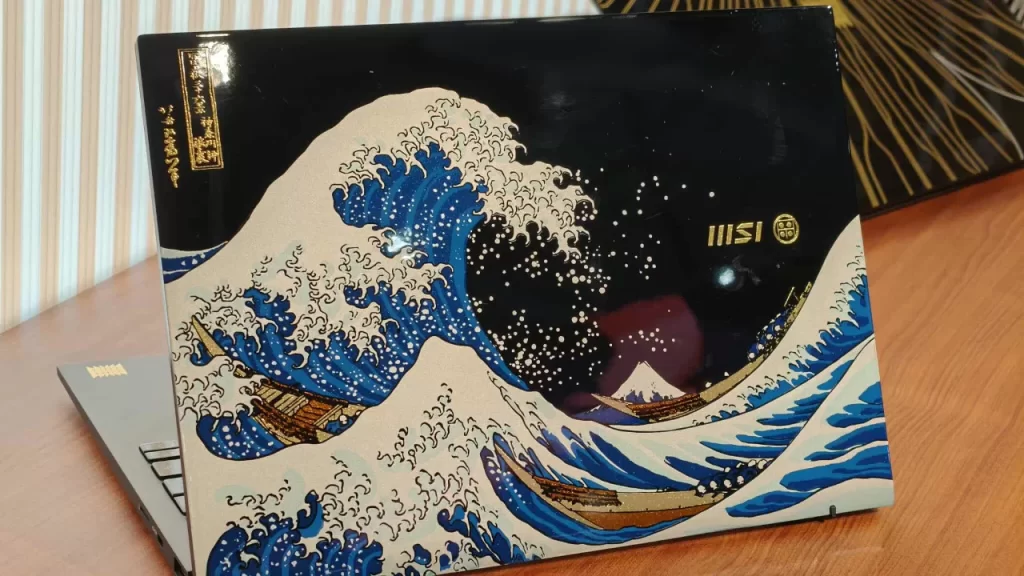 A edição MSI Prestige 13 AI+ Ukiyo-E é um dos laptops mais bonitos da Computex 2025